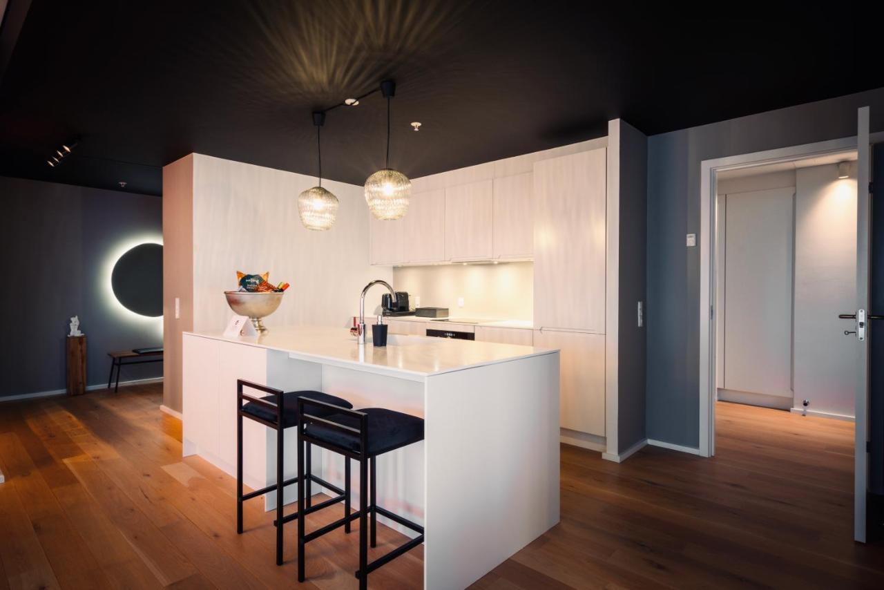 Apartment Bohr